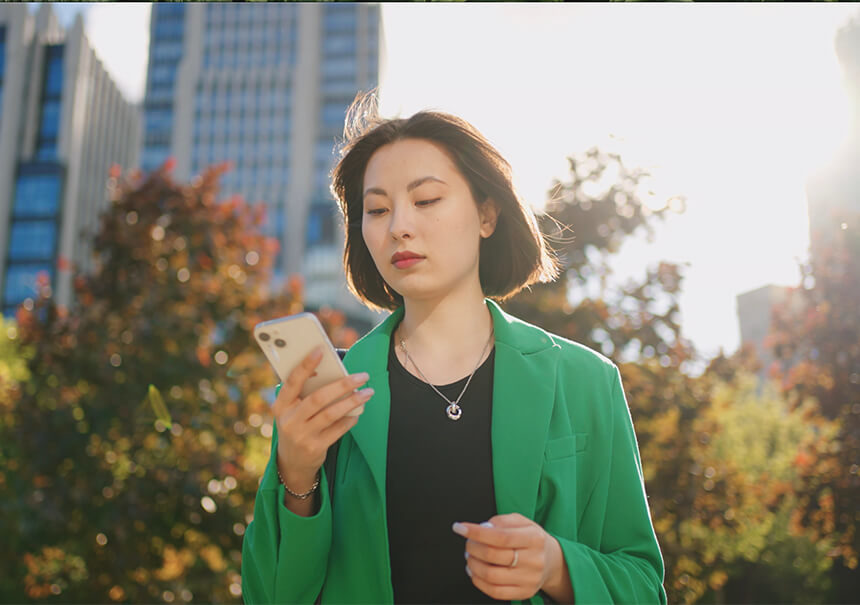 Do you use WhatsApp in your company? You probably should