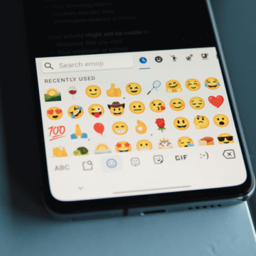How emojis affect your email marketing campaigns
