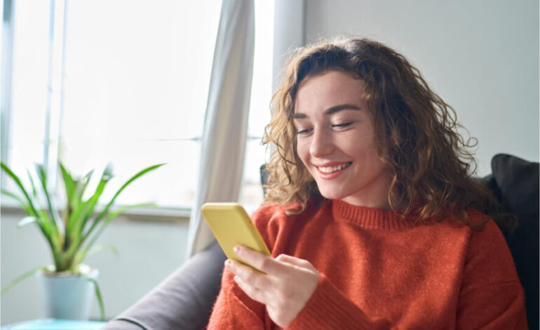 Don’t Wait for the Customer to Ask. How to Send WhatsApp Notifications Your Customers Will Love