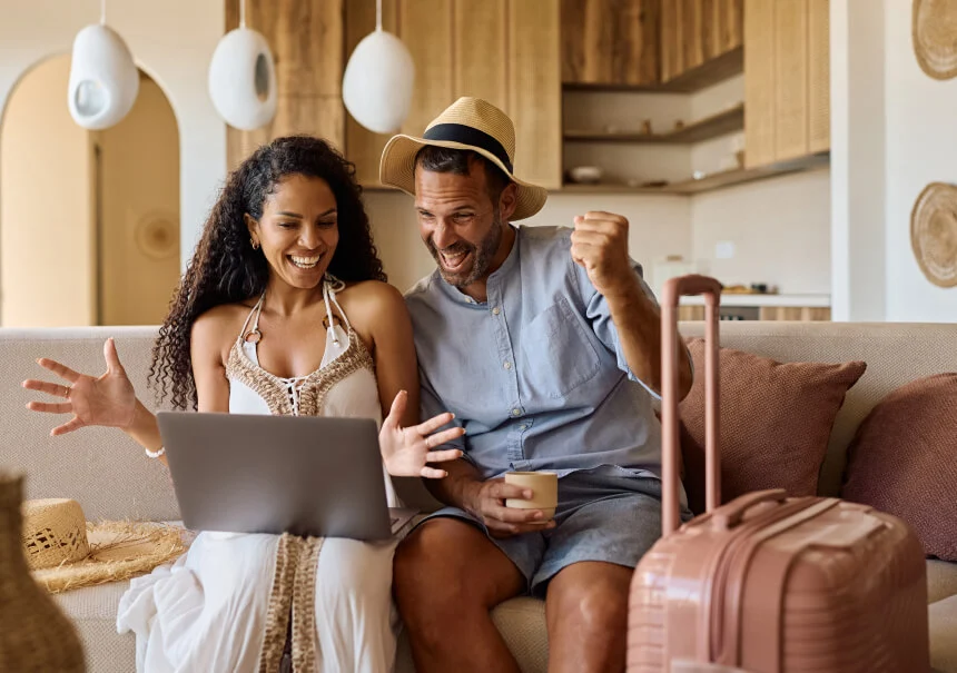 Travel Landing Page Builders: How to Design an Offer Page That Actually Converts